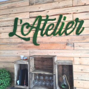 exemples-realisations-mur-logo-tableau-vegetal-ecrin-vegetal-restaurant-l-atelier-1